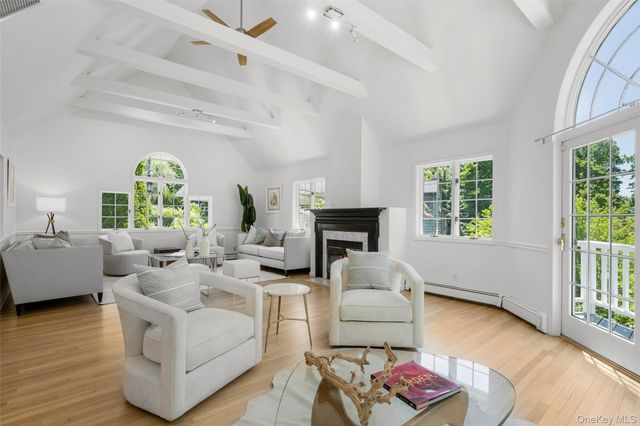 125 Saxon Woods Road, White Plains, NY 10605