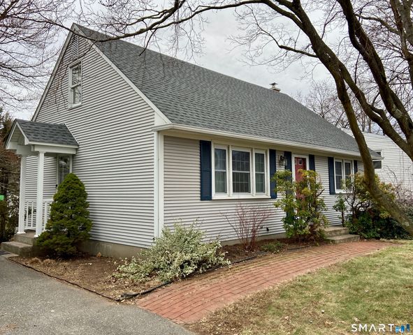 31 Gordon Avenue, Enfield, CT 06082