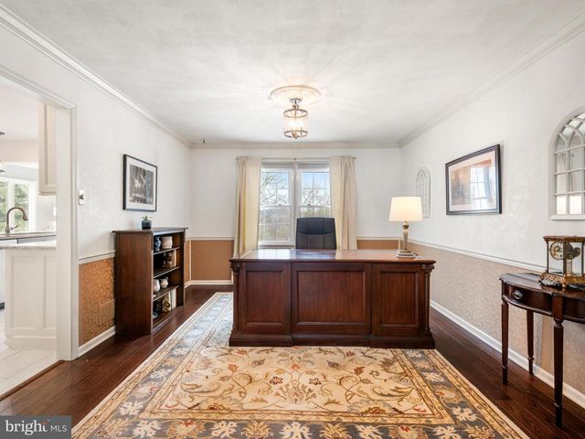 1628 HERRON LN, West Chester, PA 19380