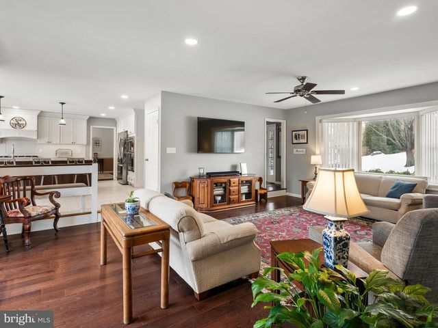 1628 HERRON LN, West Chester, PA 19380