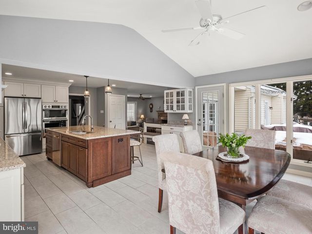 1628 HERRON LN, West Chester, PA 19380