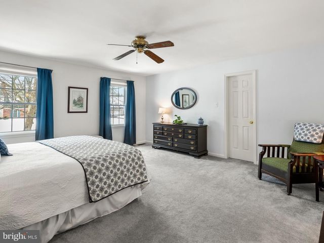 1628 HERRON LN, West Chester, PA 19380