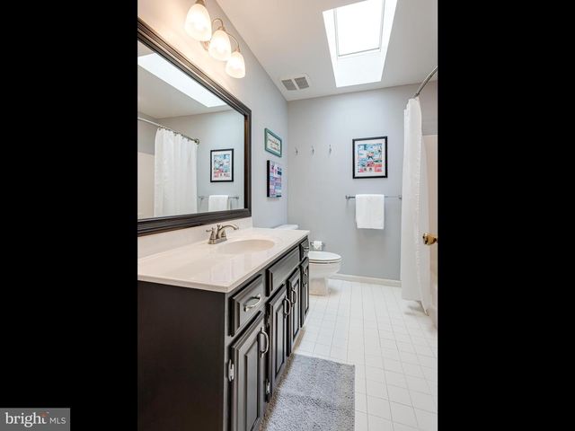 1628 HERRON LN, West Chester, PA 19380