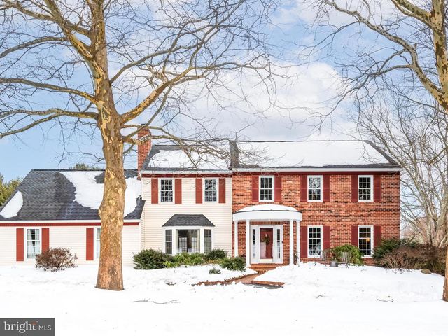 1628 HERRON LN, West Chester, PA 19380