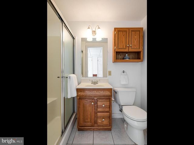 1628 HERRON LN, West Chester, PA 19380