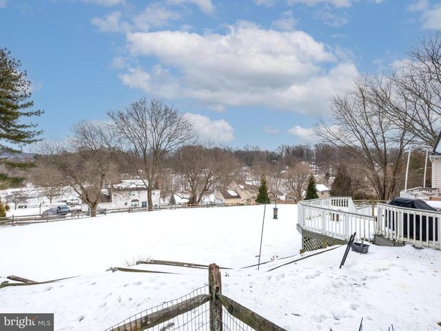 1628 HERRON LN, West Chester, PA 19380