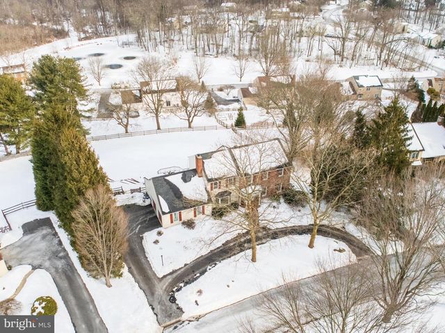 1628 HERRON LN, West Chester, PA 19380