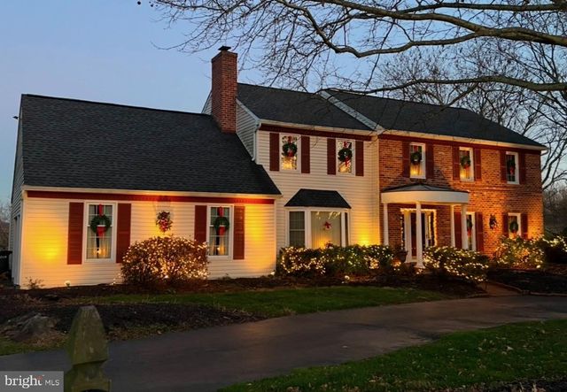 1628 HERRON LN, West Chester, PA 19380