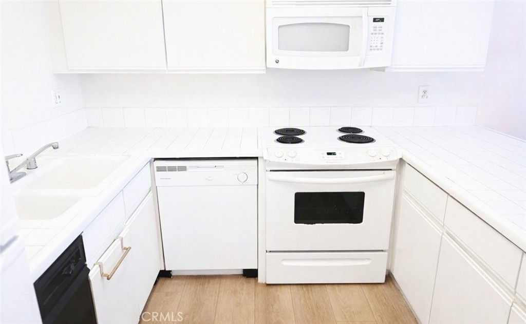 4132 E Mendez 106, Long Beach, CA 90815 — photo 4