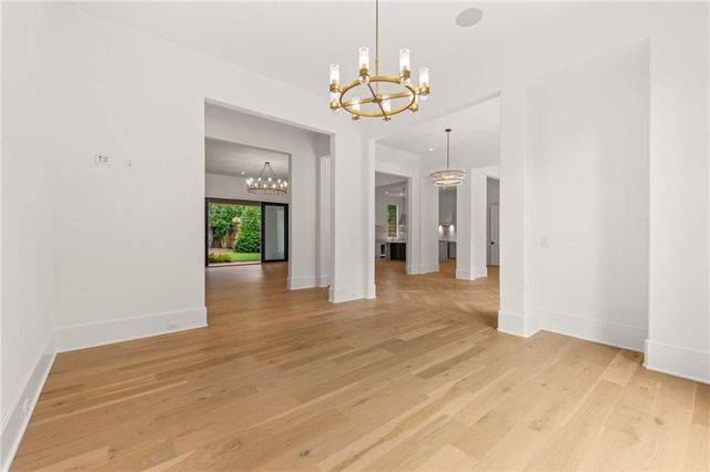 4550 Jolyn Place, Sandy Springs, GA 30342