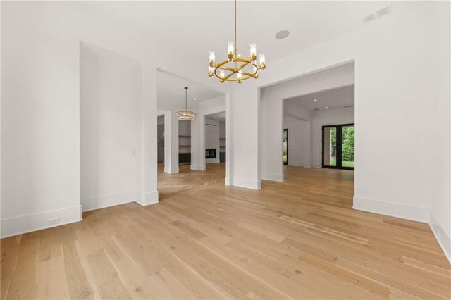 4550 Jolyn Place, Sandy Springs, GA 30342