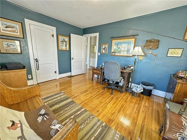 211 Lawn Avenue, Maryville, MO 64468