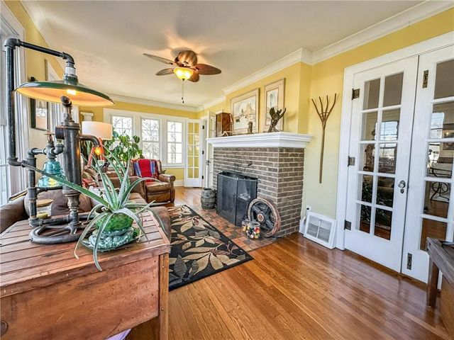 211 Lawn Avenue, Maryville, MO 64468