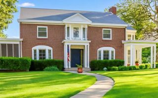 211 Lawn Avenue, Maryville, MO 64468