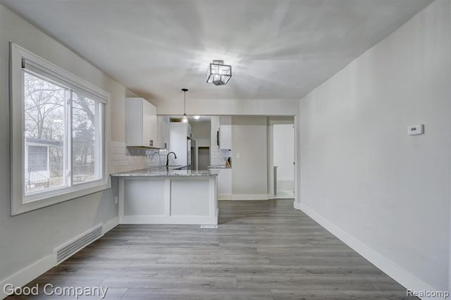 1636 W Troy Street, Ferndale, MI 48220