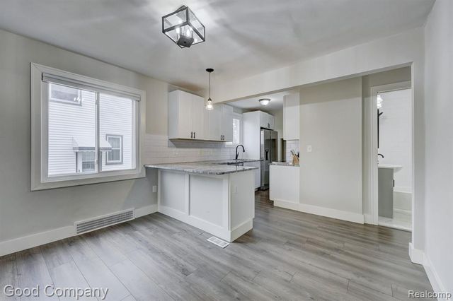 1636 W Troy Street, Ferndale, MI 48220