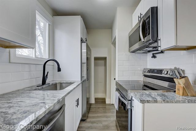 1636 W Troy Street, Ferndale, MI 48220