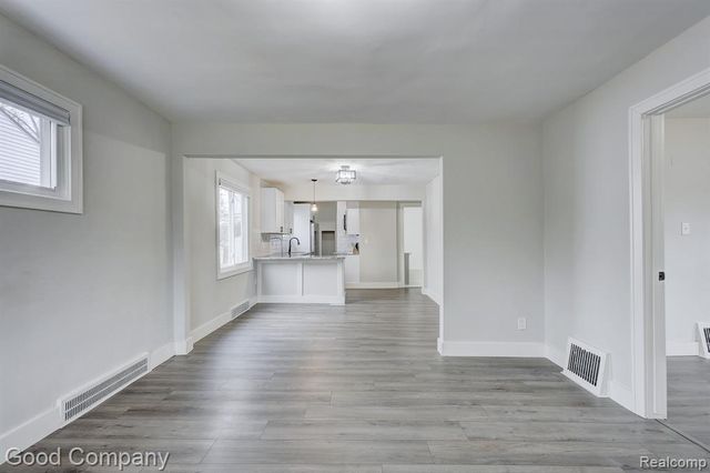 1636 W Troy Street, Ferndale, MI 48220