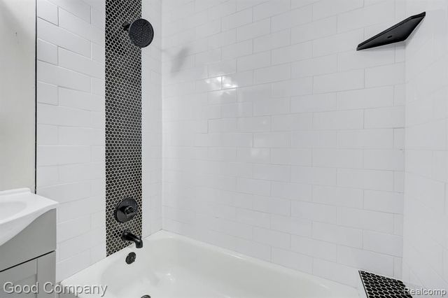 1636 W Troy Street, Ferndale, MI 48220