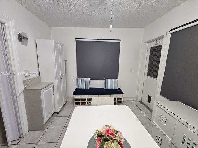 141 NW 28th St, Pompano Beach, FL 33064