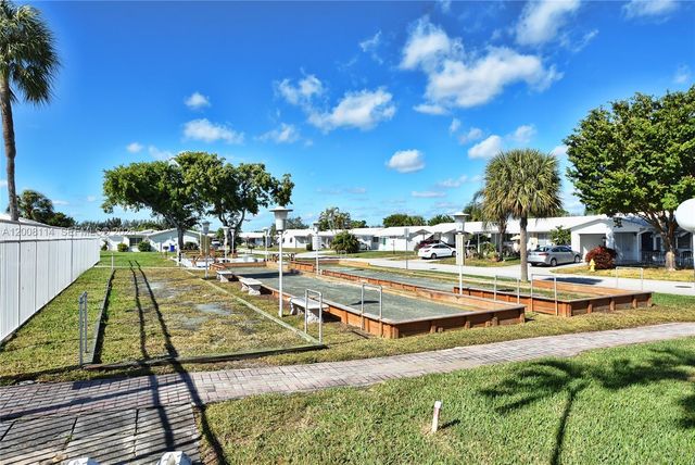 141 NW 28th St, Pompano Beach, FL 33064