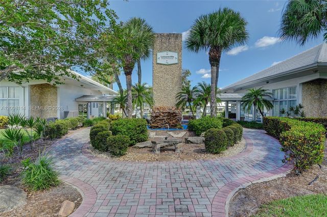141 NW 28th St, Pompano Beach, FL 33064