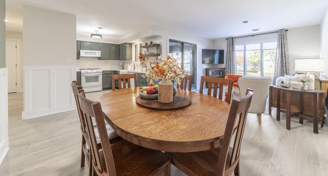 210 Clinton Street B, Lowell, IN 46356