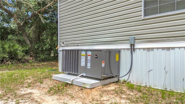 6498 W Rosedale Drive, Homosassa, FL 34448