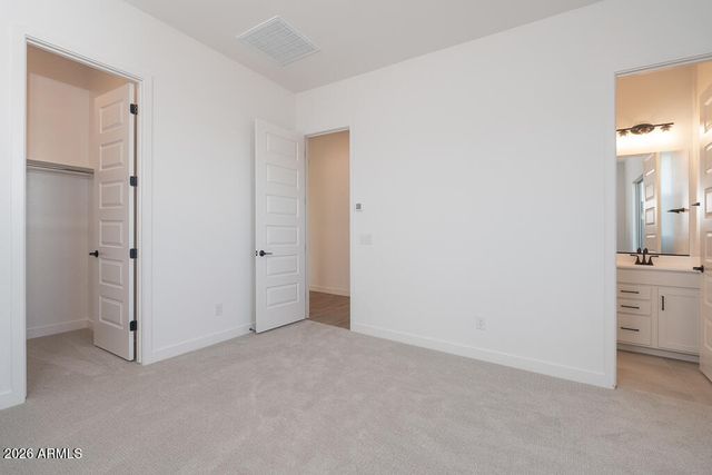 2552 E Alfonso Drive, San Tan Valley, AZ 85140