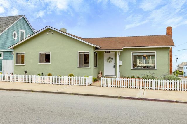 360 Central Avenue, Pacific Grove, CA 93950