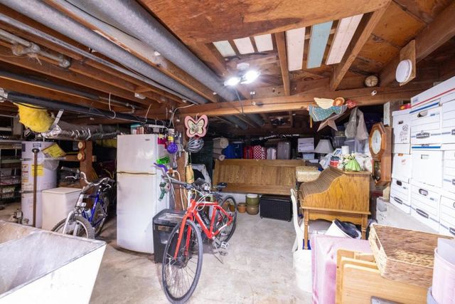 360 Central Avenue, Pacific Grove, CA 93950