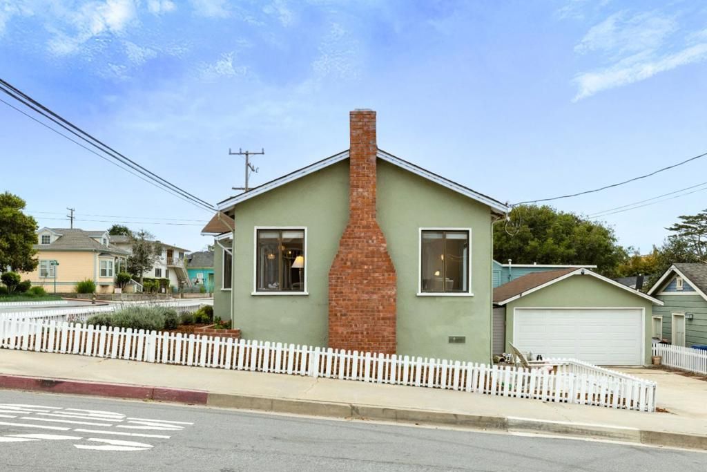Image 31 of property listing at 360 Central Avenue, Pacific Grove, CA 93950