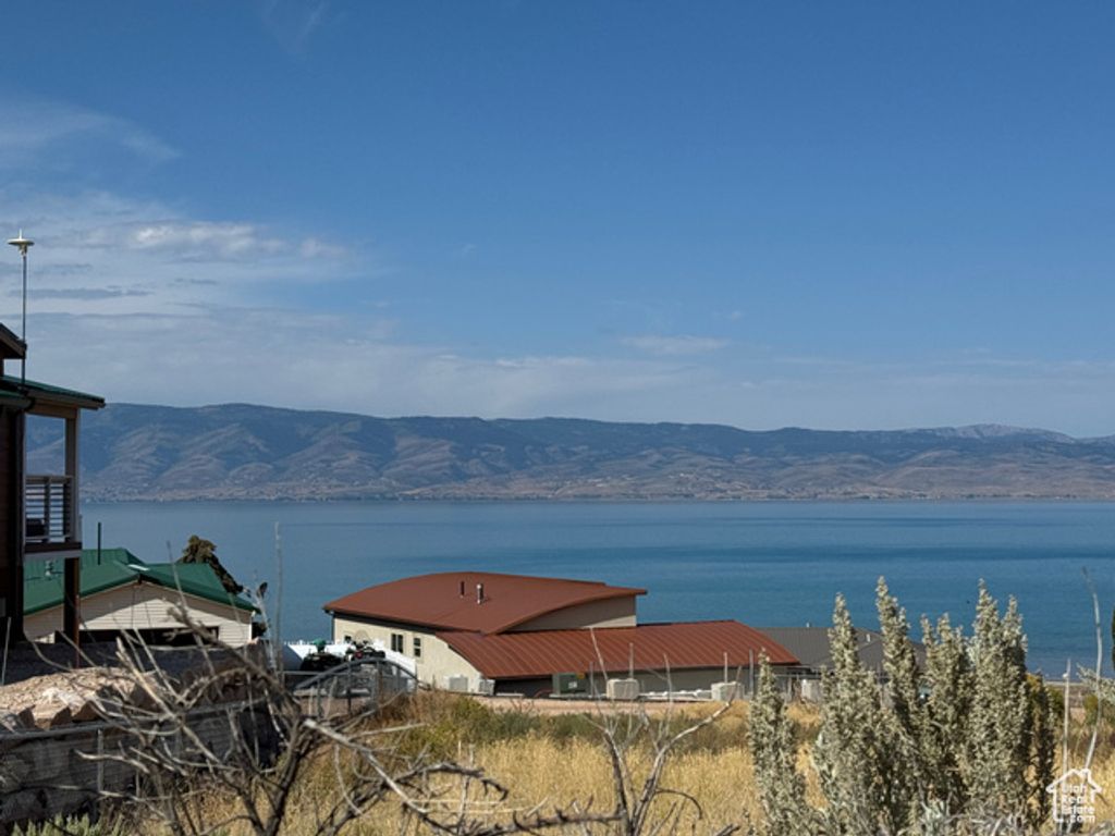 Image 2 of property listing at 3907 EAST SHORE RD # 15, Saint Charles, ID 83272