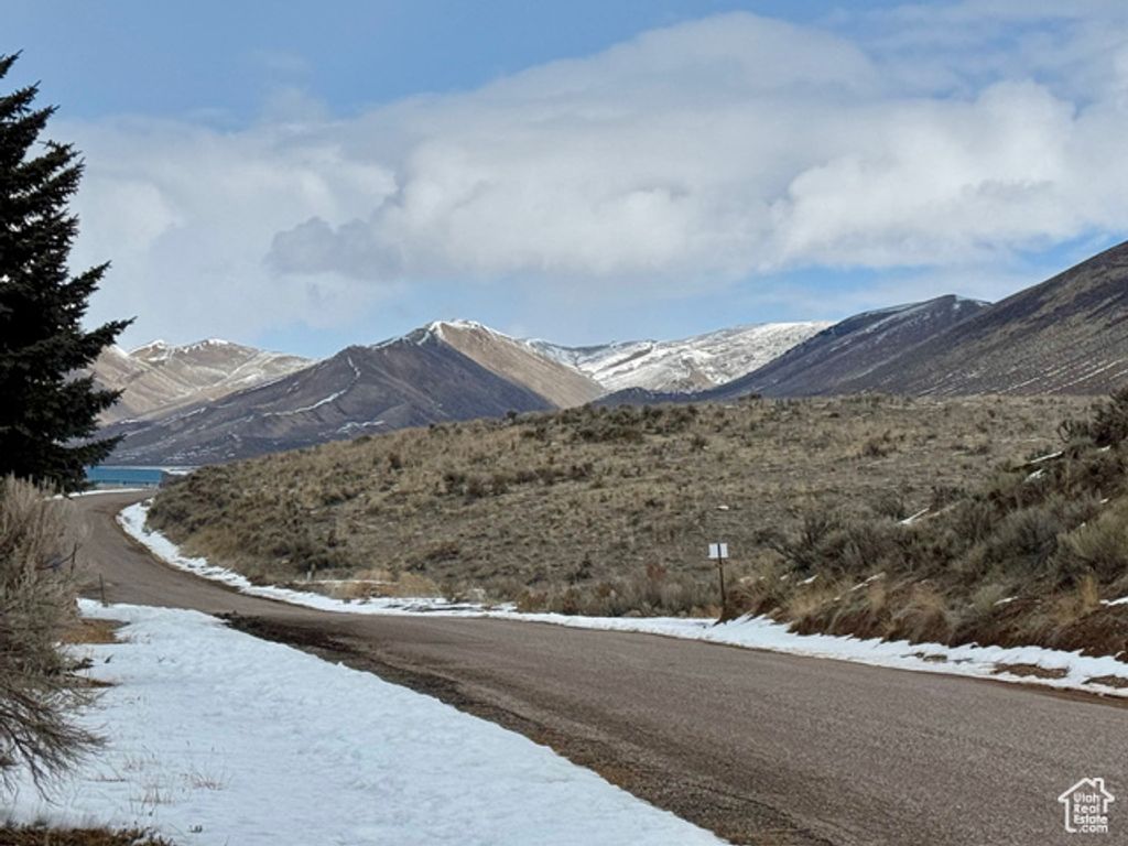 Image 9 of property listing at 3907 EAST SHORE RD # 15, Saint Charles, ID 83272