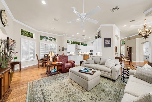 103 Pembroke Drive, Palm Beach Gardens, FL 33418