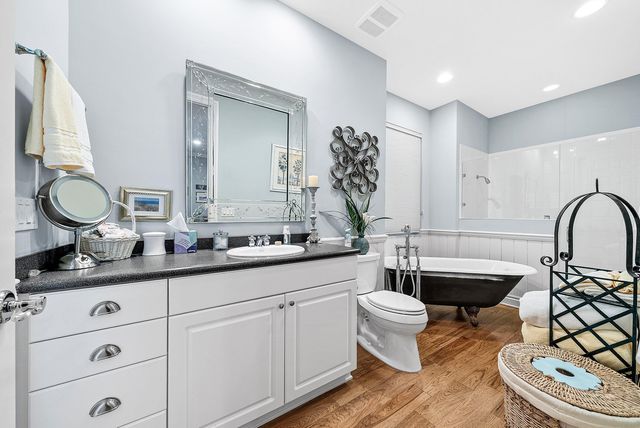 103 Pembroke Drive, Palm Beach Gardens, FL 33418