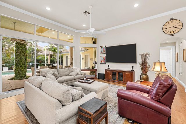 103 Pembroke Drive, Palm Beach Gardens, FL 33418