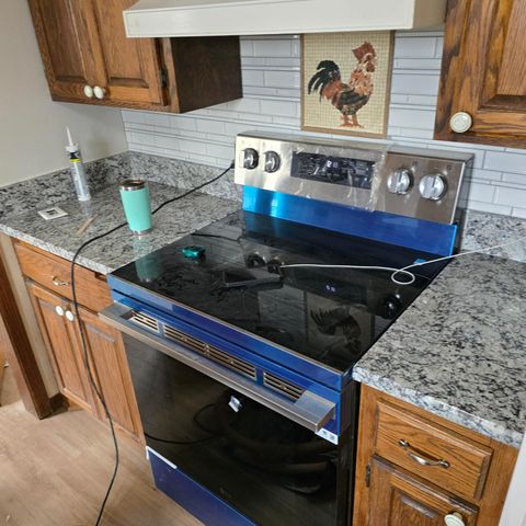 7050 Pioneer Trail, Greenfield, MN 55357
