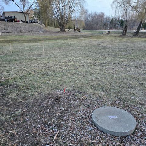 7050 Pioneer Trail, Greenfield, MN 55357