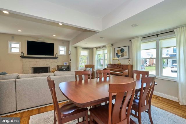 255 N BRYAN ST, Arlington, VA 22201