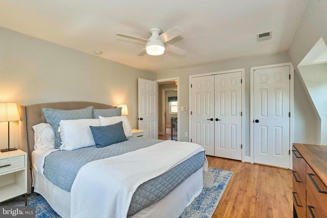 255 N BRYAN ST, Arlington, VA 22201