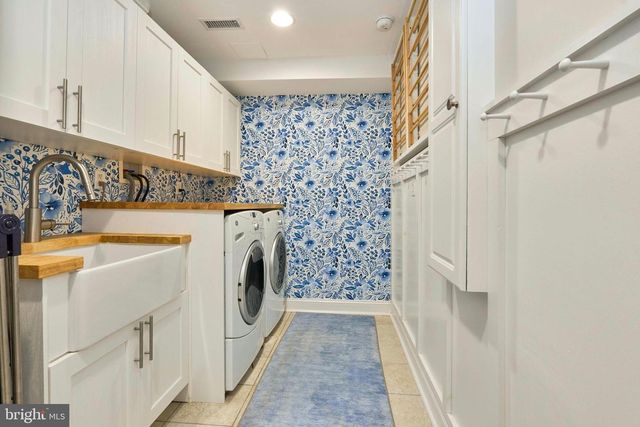 255 N BRYAN ST, Arlington, VA 22201