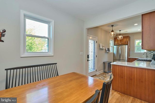 255 N BRYAN ST, Arlington, VA 22201