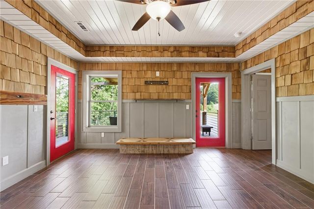 456 Oak Springs Road, Clarkesville, GA 30523