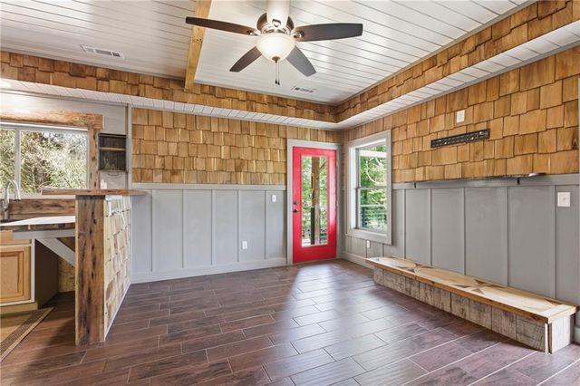 456 Oak Springs Road, Clarkesville, GA 30523
