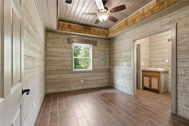 456 Oak Springs Road, Clarkesville, GA 30523