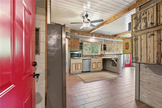 456 Oak Springs Road, Clarkesville, GA 30523