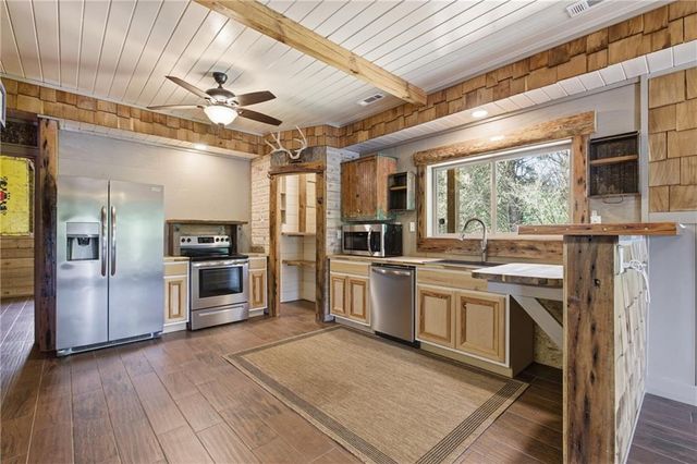 456 Oak Springs Road, Clarkesville, GA 30523