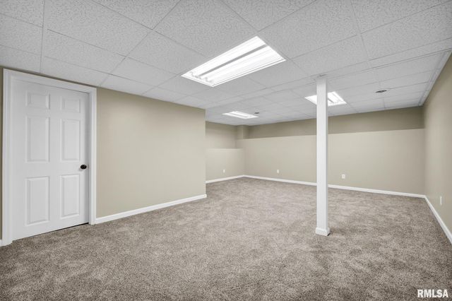 6604 PARKWOOD Drive, Peoria, IL 61614
