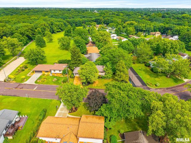 6604 PARKWOOD Drive, Peoria, IL 61614